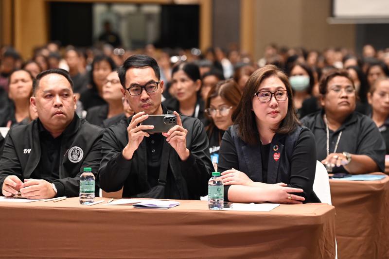 รมว.พม. ลงพื้นที่ ณ 