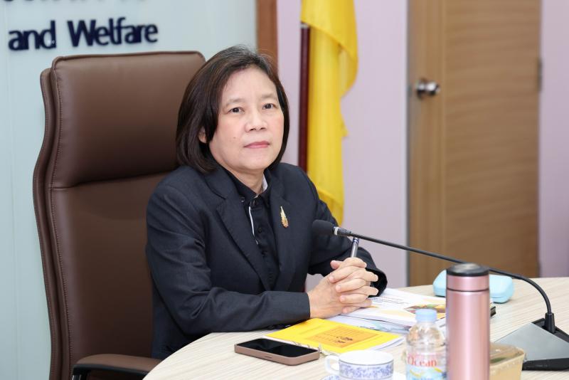 นางสาวสุนีย์ ศรีส�