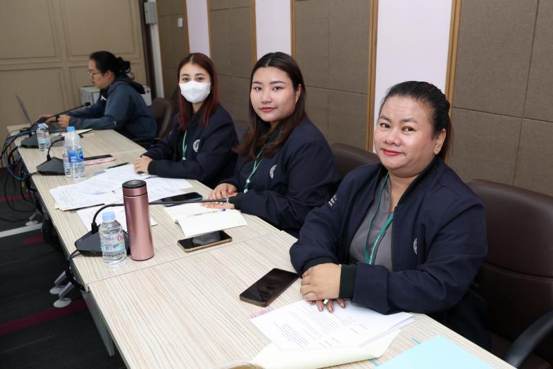 นางสาวสุนีย์ ศรีส�
