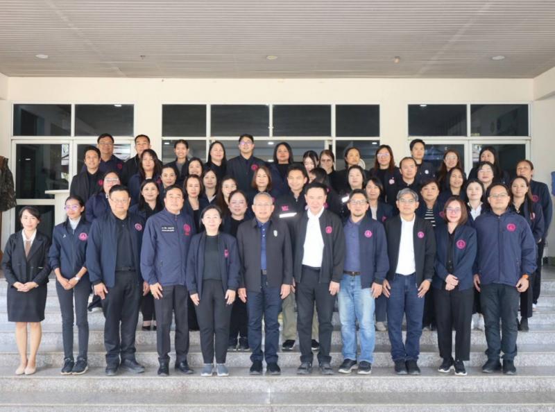 ปลัด พม. เป็นประธา�