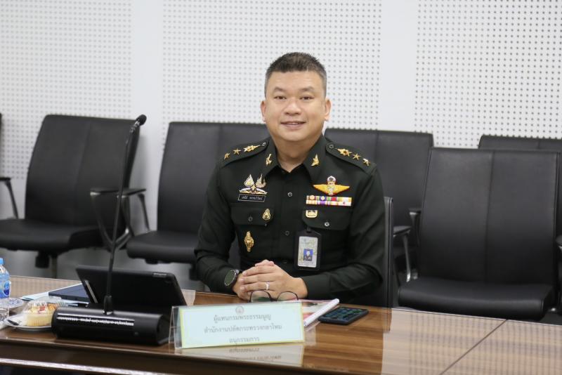 นางสาวสุนีย์ ศรีส�