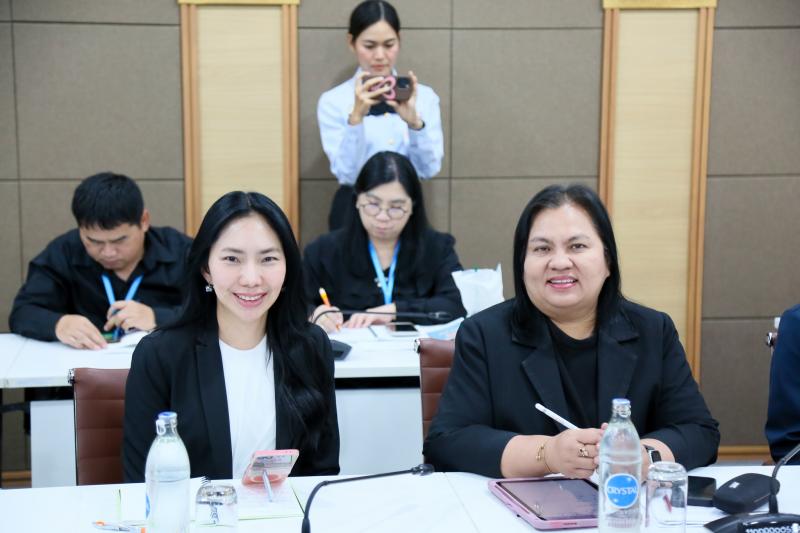 ปลัด พม. ให้กรมกำล�