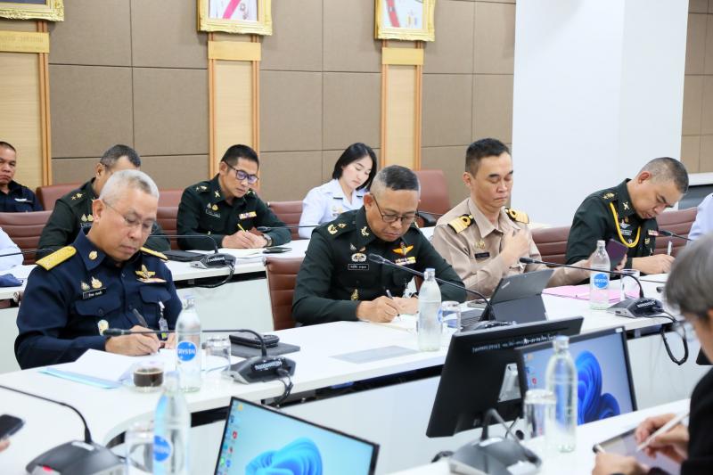ปลัด พม. ให้กรมกำล�
