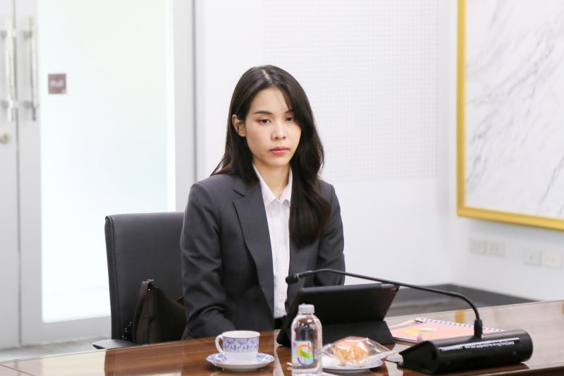 นางสาวสุนีย์ ศรีส�