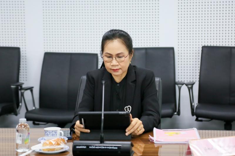 นางสาวสุนีย์ ศรีส�