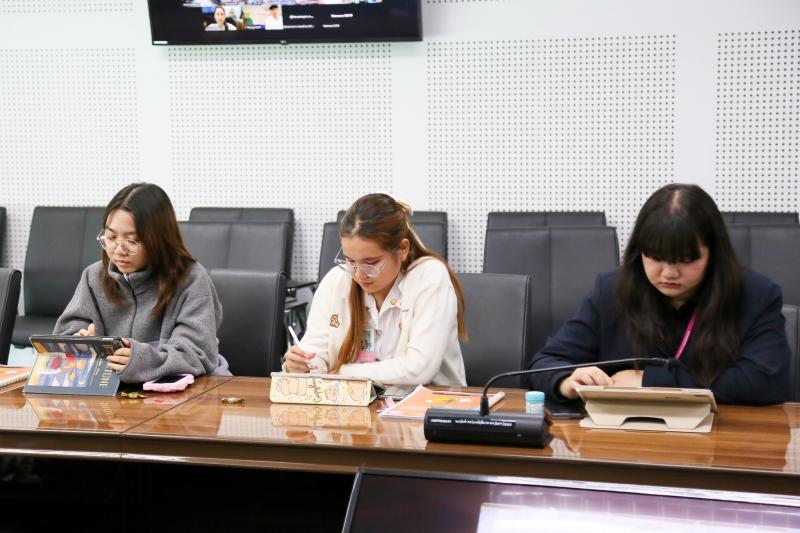 นางสาวสุนีย์ ศรีส�