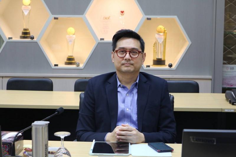 ปลัด พม. เป็นประธา�