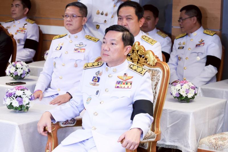 นางเตือนใจ คงสมบั�