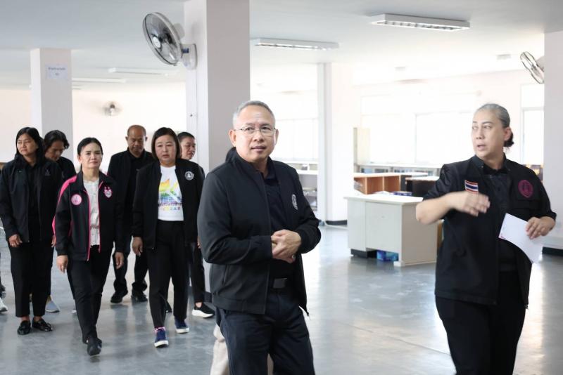 ปลัด พม. ลงพื้นที่�