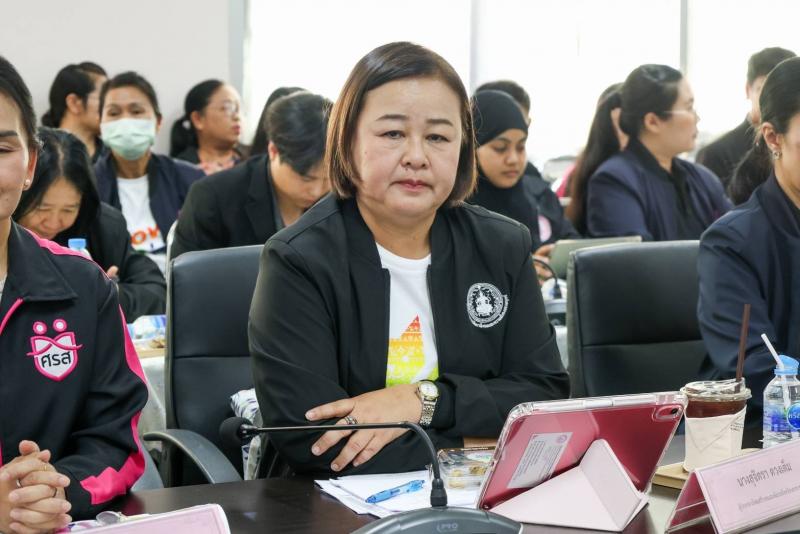 ปลัด พม. ลงพื้นที่�