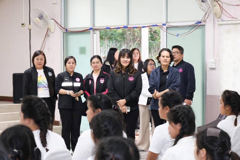 ปลัด พม. ลงพื้นที่�