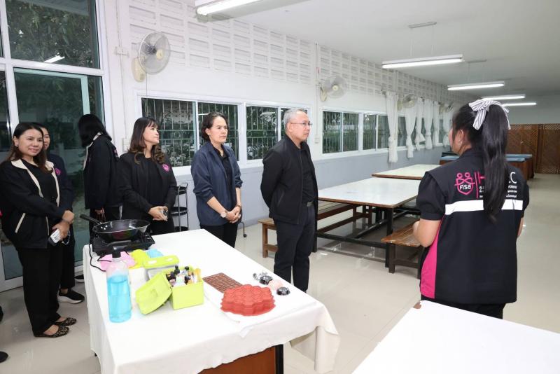 ปลัด พม. ลงพื้นที่�