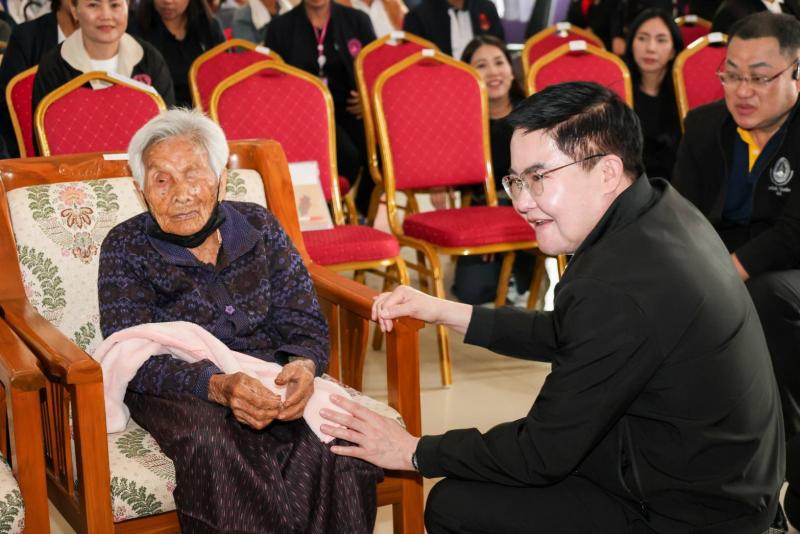 รมว.พม. ลงพื้นที่ ณ 
