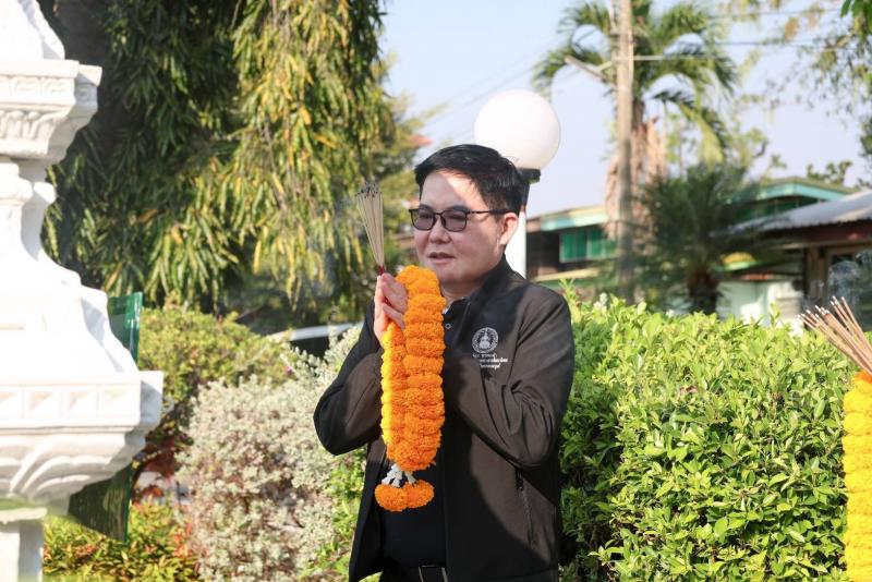 รมว.พม. พร้อมด้วย ป�
