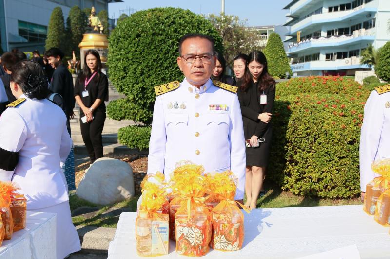 ปลัด พม. พร้อมด้วย�