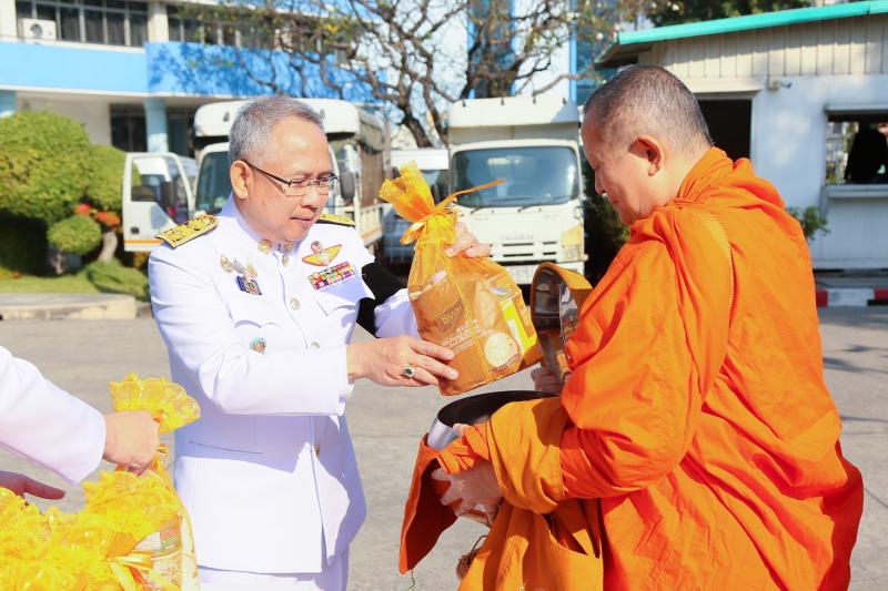 ปลัด พม. พร้อมด้วย�