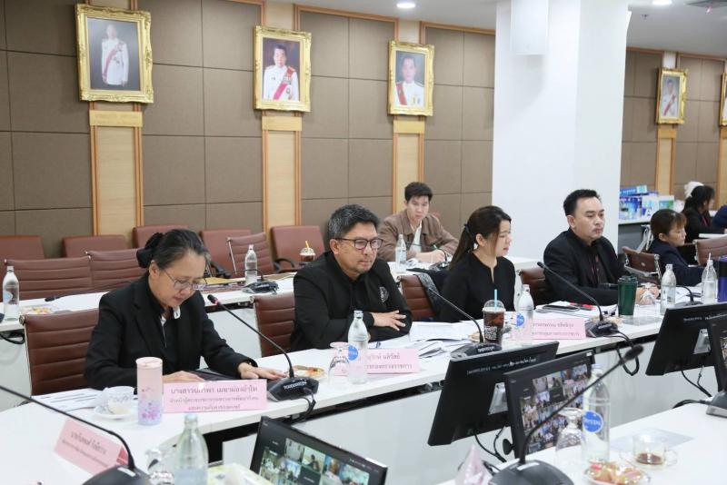 ปลัด พม. เป็นประธา�