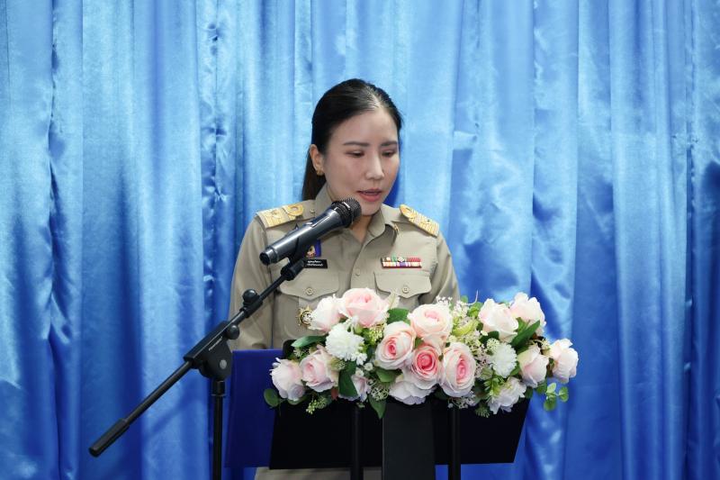 นางสาวสุนีย์ ศรีส�