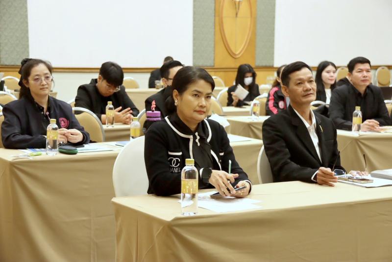นายอุเทน ชนะกุล ผู
