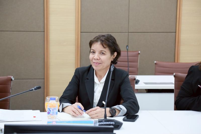 นางสาวสุนีย์ ศรีส�