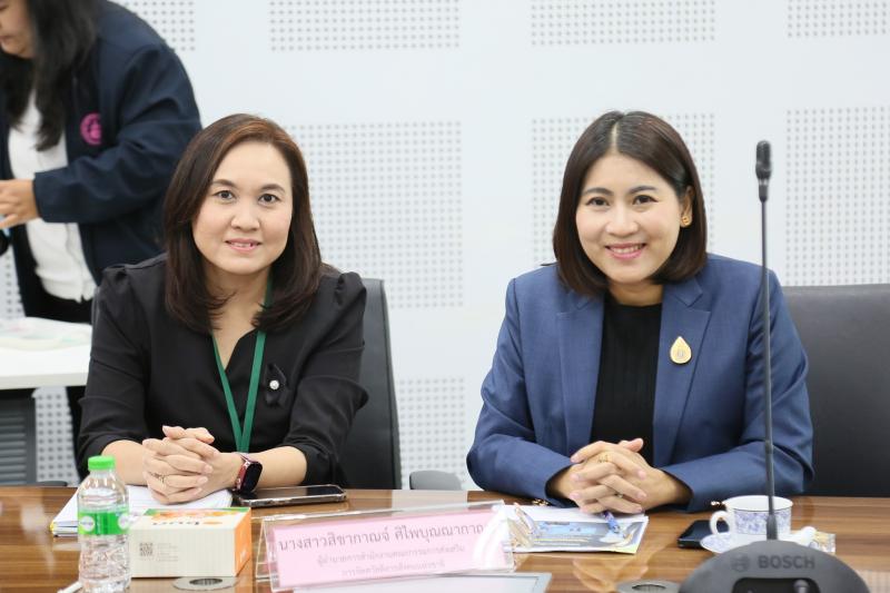 นางสาวสุนีย์ ศรีส�