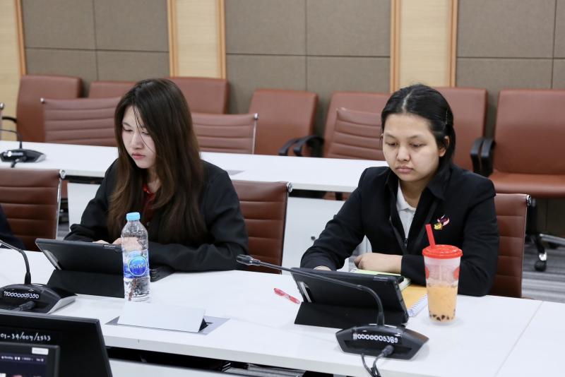 ปลัด พม. เป็นประธา�