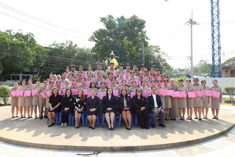 นางเตือนใจ คงสมบั�