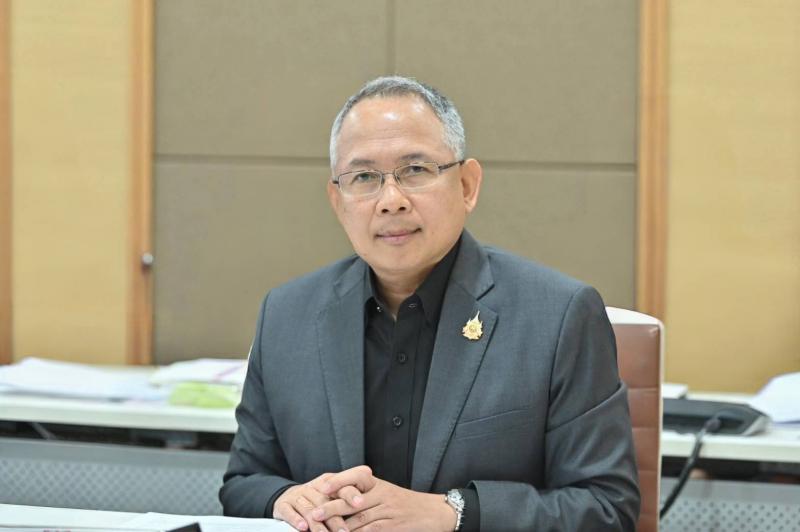 พม. ห่วงใย ครอบครั�