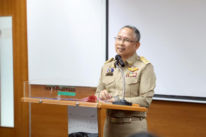 ปลัด พม. เป็นประธา�