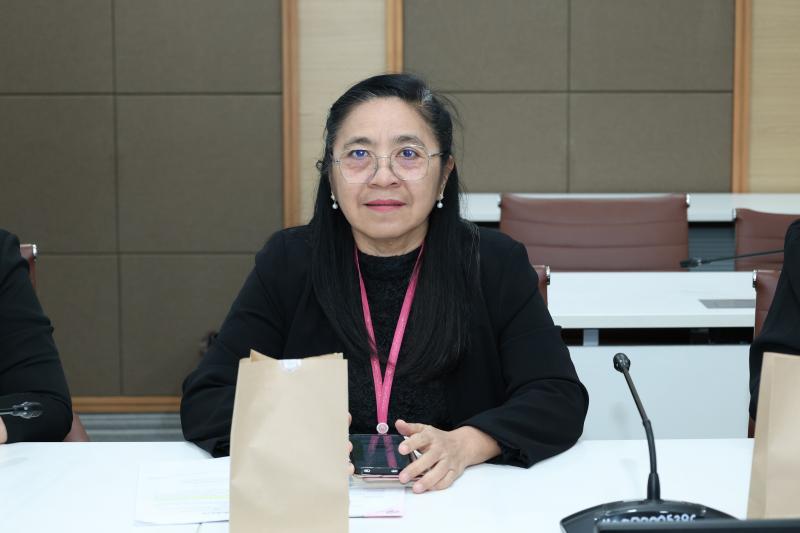 ปลัด พม. เป็นประธา�