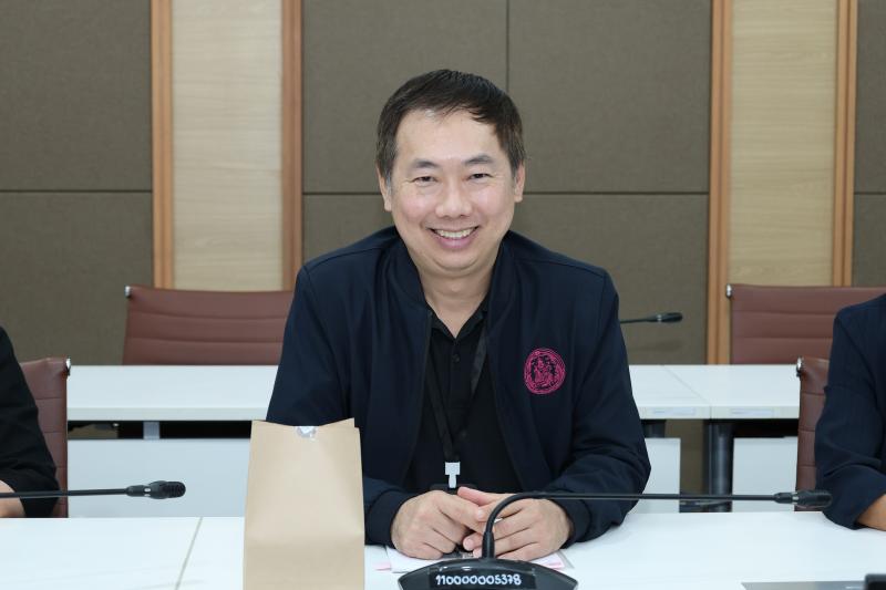 ปลัด พม. เป็นประธา�