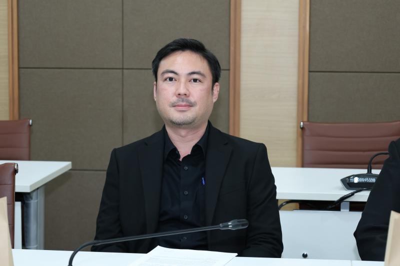 ปลัด พม. เป็นประธา�