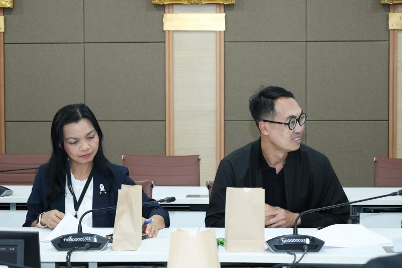 ปลัด พม. เป็นประธา�