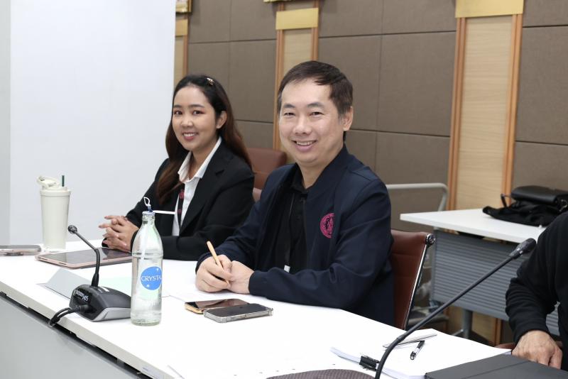 ปลัด พม. เป็นประธา�