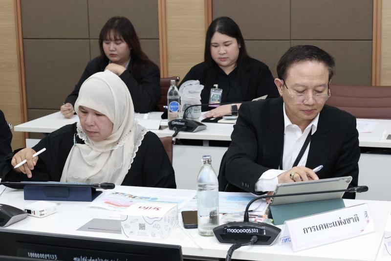 ปลัด พม. เป็นประธา�