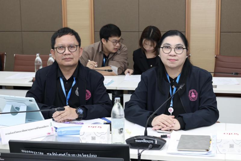 ปลัด พม. เป็นประธา�