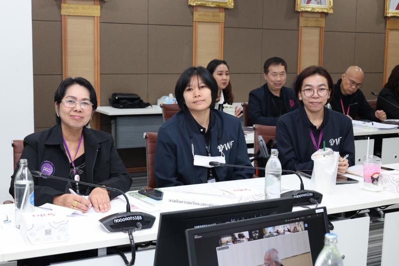 ปลัด พม. เป็นประธา�