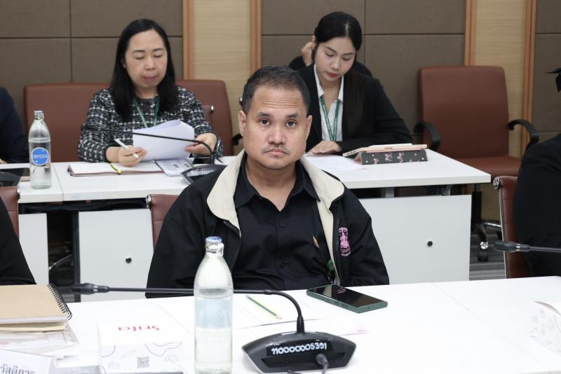 ปลัด พม. เป็นประธา�