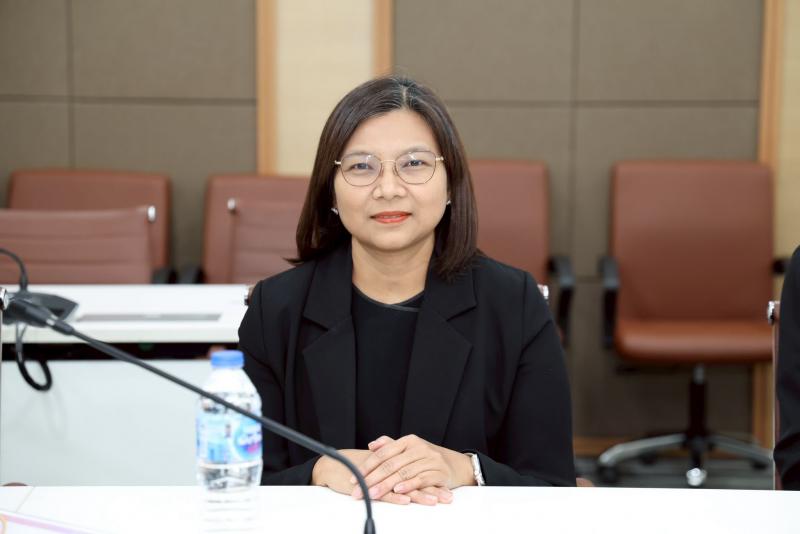 ปลัด พม. เป็นประธา�