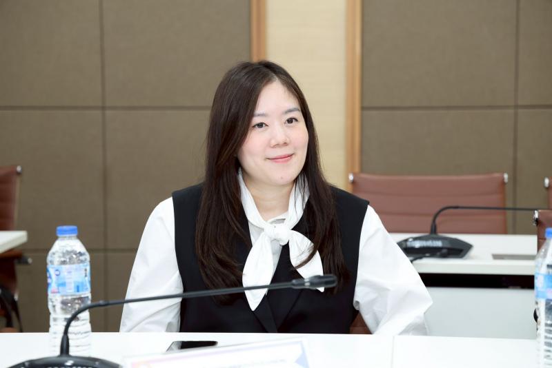 ปลัด พม. เป็นประธา�