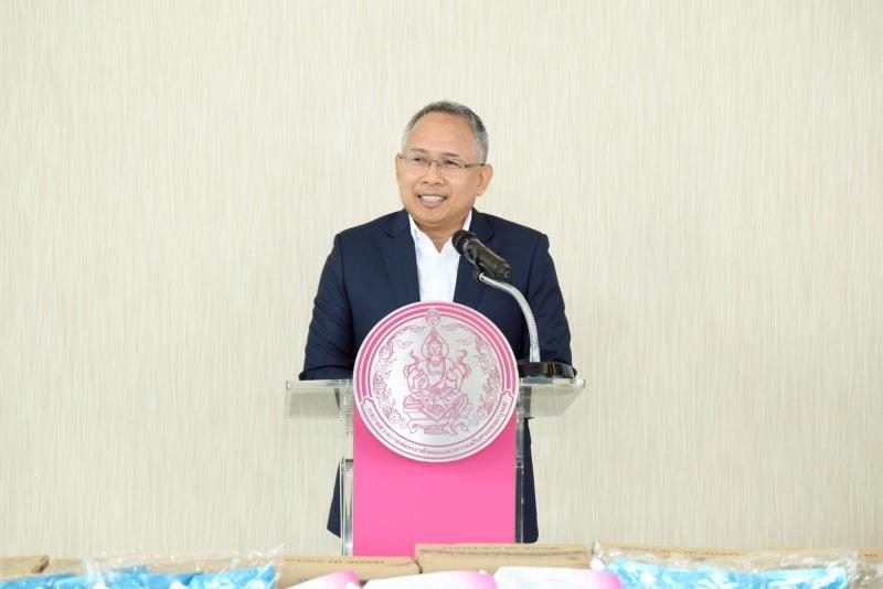 ปลัด พม. เป็นประธา�