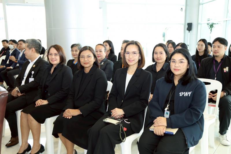 ปลัด พม. เป็นประธา�