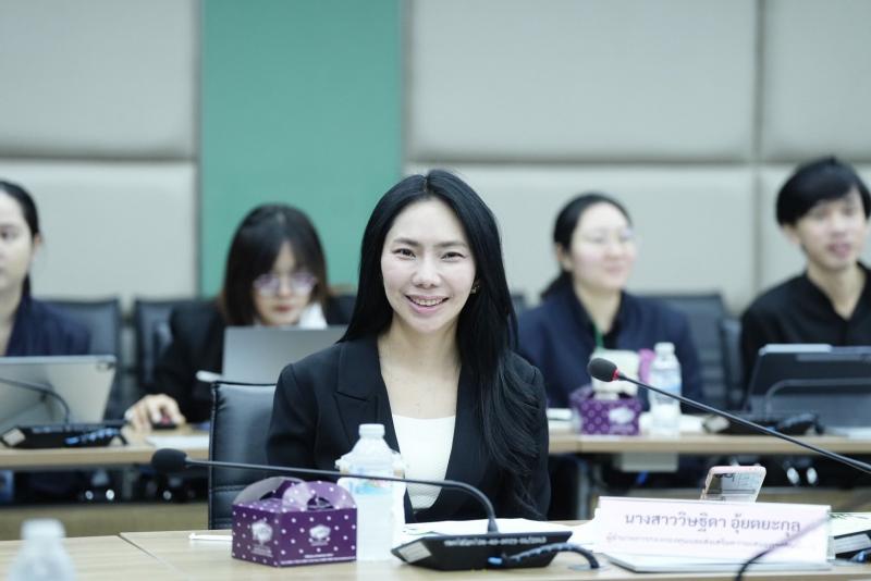 นางสาวสุนีย์ ศรีส�