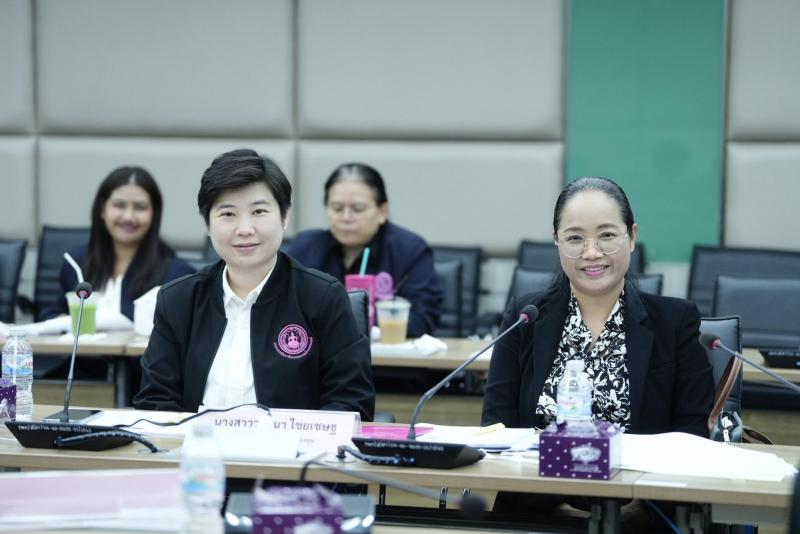 นางสาวสุนีย์ ศรีส�