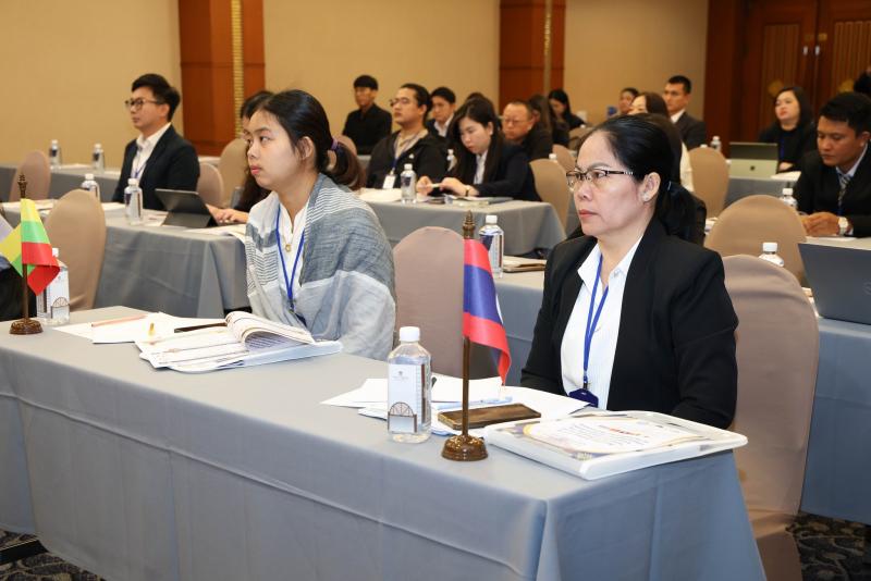 ปลัด พม. เป็นประธา�