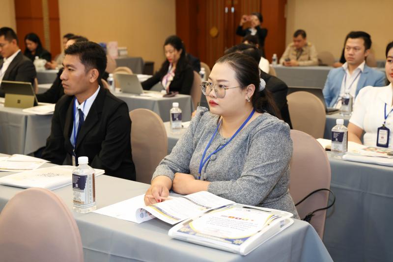 ปลัด พม. เป็นประธา�