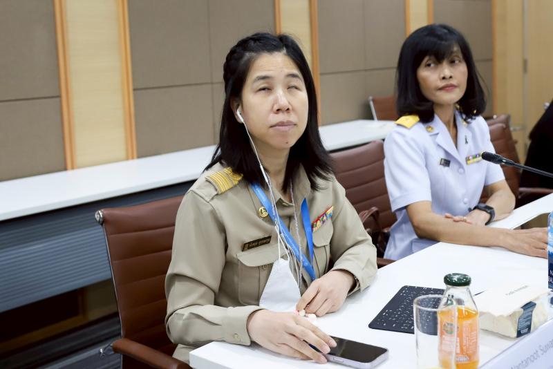 ปลัด พม. ให้การต้อ�