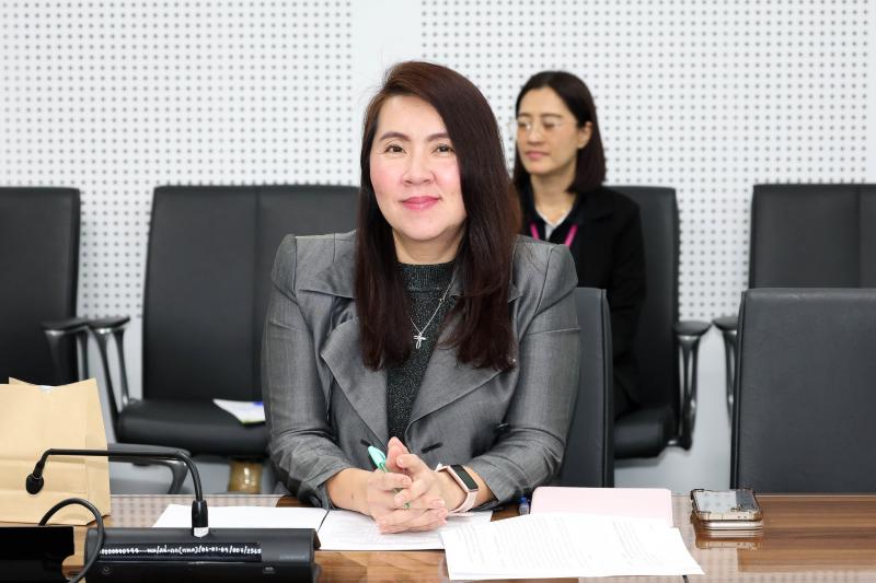 นางสาวสุนีย์ ศรีส�