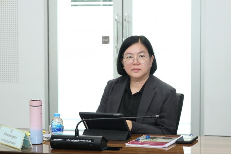 นางสาวสุนีย์ ศรีส�