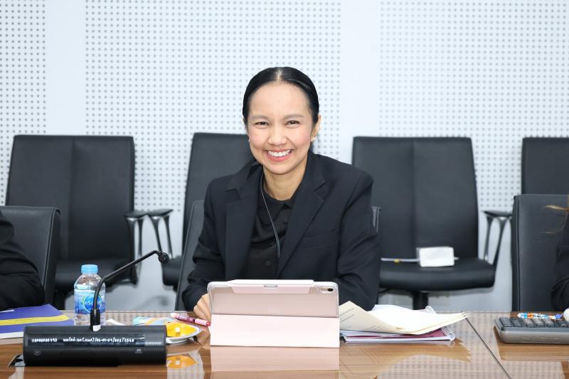 นางสาวสุนีย์ ศรีส�